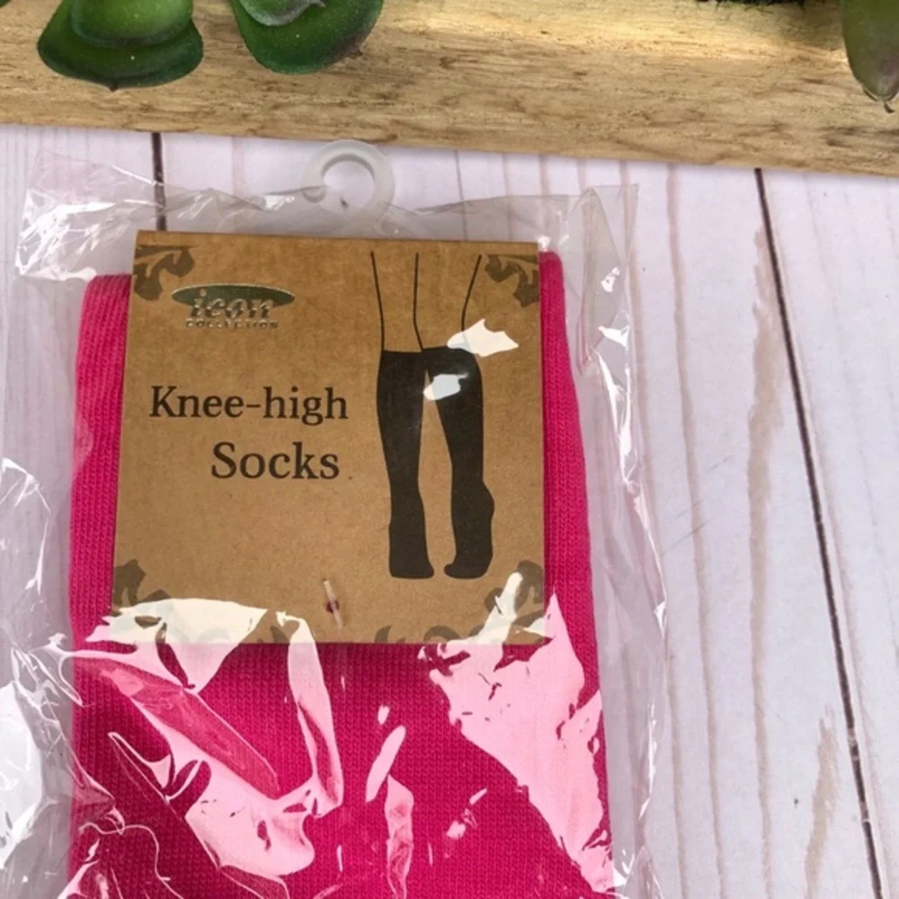 NWT boutique hot pink with cream lace boot socks‎